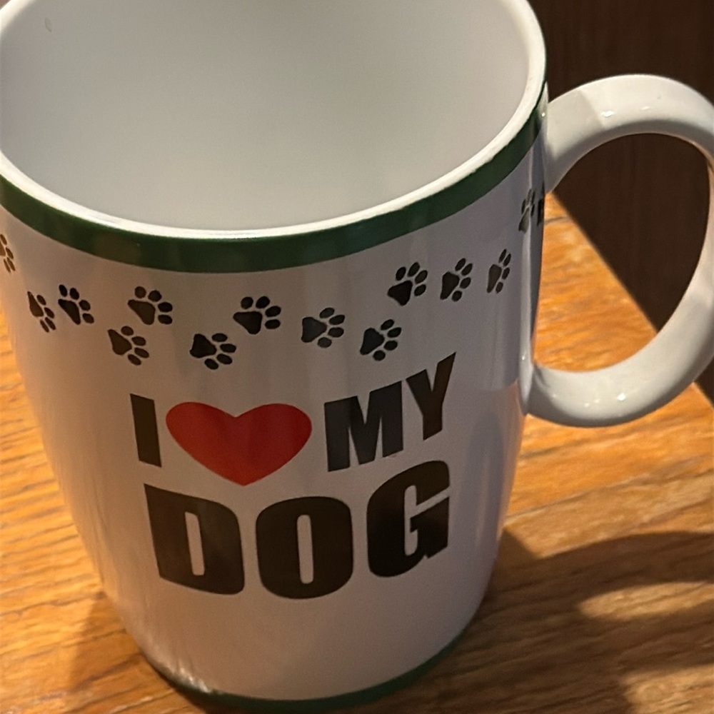 FREE NWOT I Love My Dog Mug